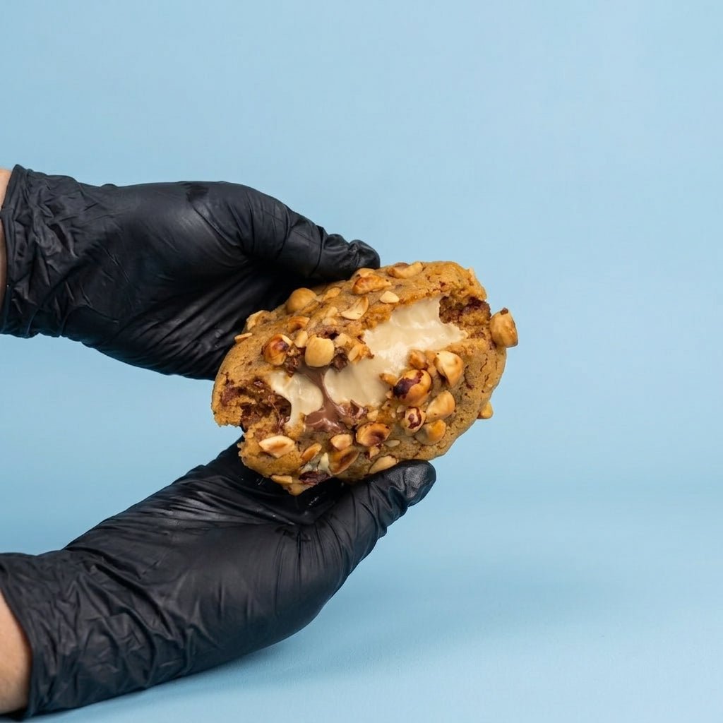 Cookie noisette et pépites de chocolat au lait fait maison livré en France en 48H.